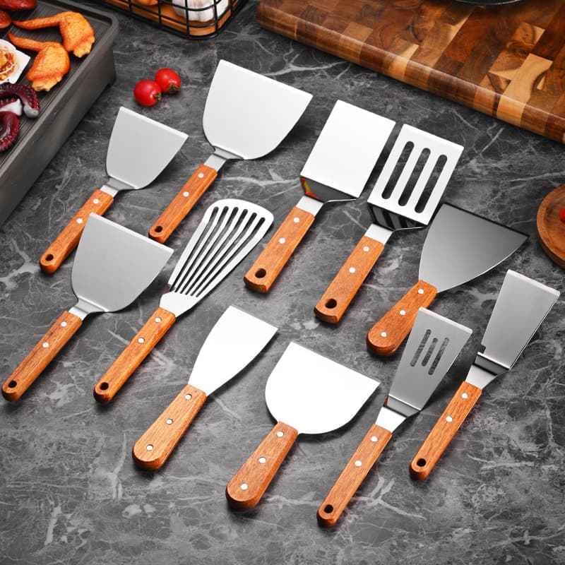 Stainless Steel Wooden Handle Cooking Spatula Teppanyaki Frying Turner Slotted Spatula Steak Spatula Triangular Spatula Pizza Hand-Grabbed Pancake Frying Spatula