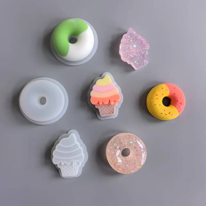 Popular silicone molds for ice cream, donuts, taiyaki, cake decorations, chocolate fondant ornaments