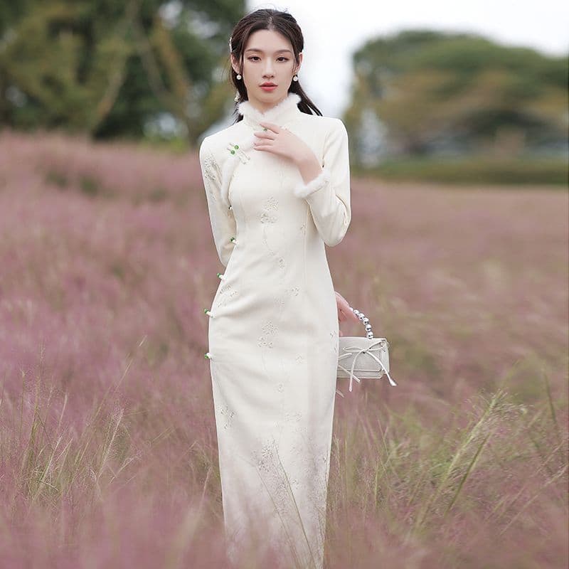 Qipao for Women Winter 2023 New Gentle Literary Youthful Style Improved Fur Collar Chinese Tang Suit National Style Mid-length.