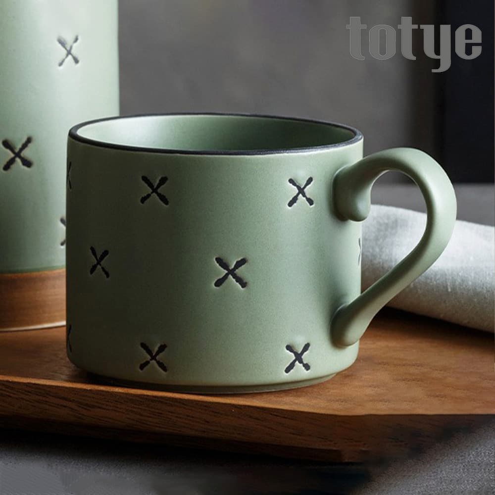 Nordic Creative Simple Japanese Coffee Cup Couple Ceramic Mug Manufacturer Wholesale Water Cup