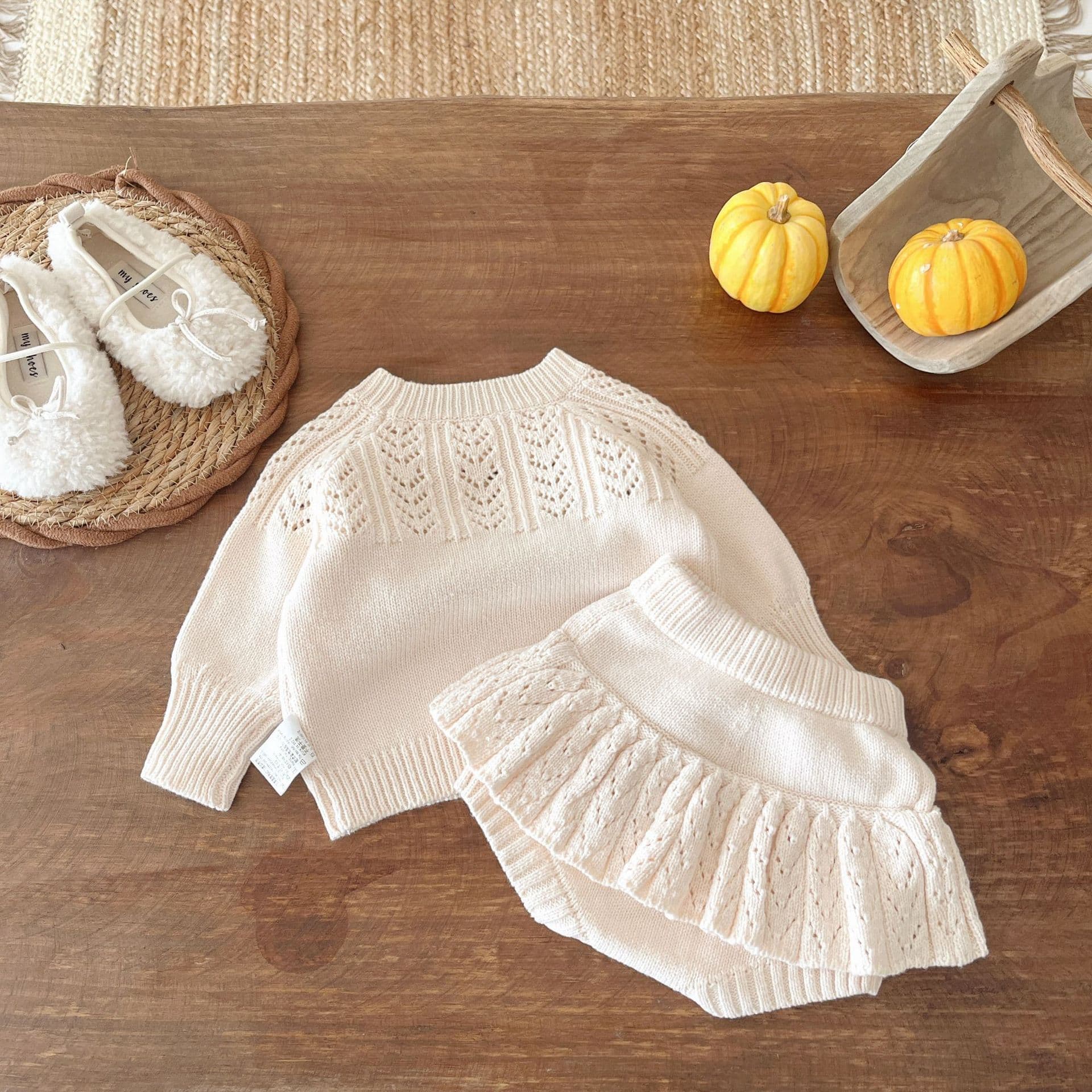 2025 Fall Baby Girl Knit Set Hand Crochet Ball Round Neck Pullover Hollow Out Sweater Bubble Ball Skirt Pants Two Piece Set