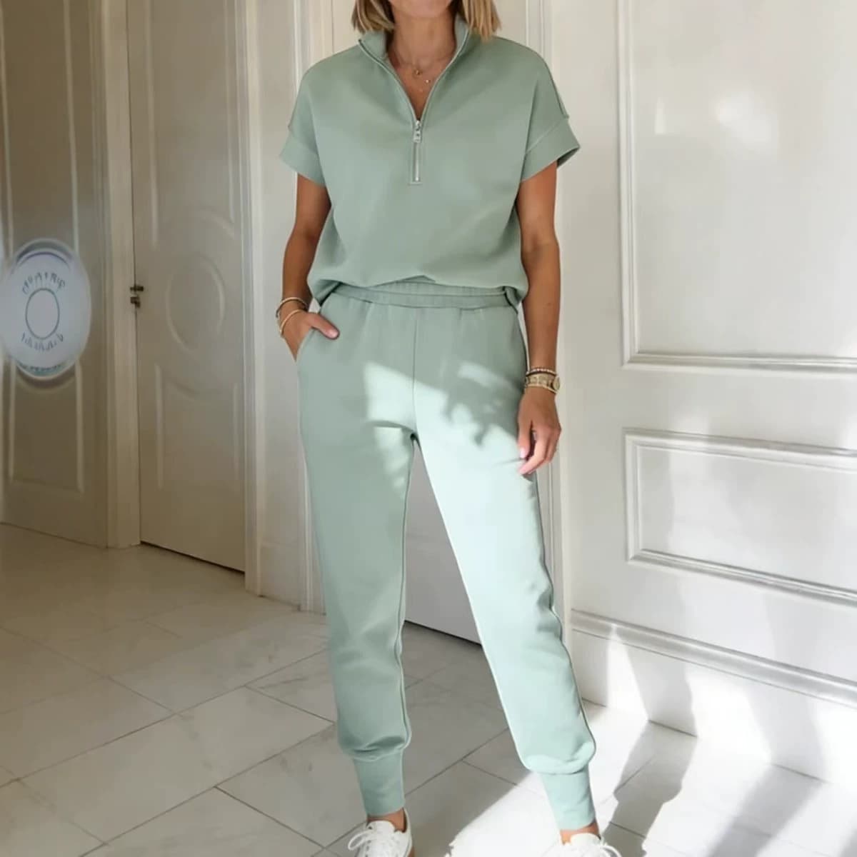 Cross-border 2025 European and American autumn and winter new short-sleeved zipper lapel suit INS loose casual trousers two-piece set for women