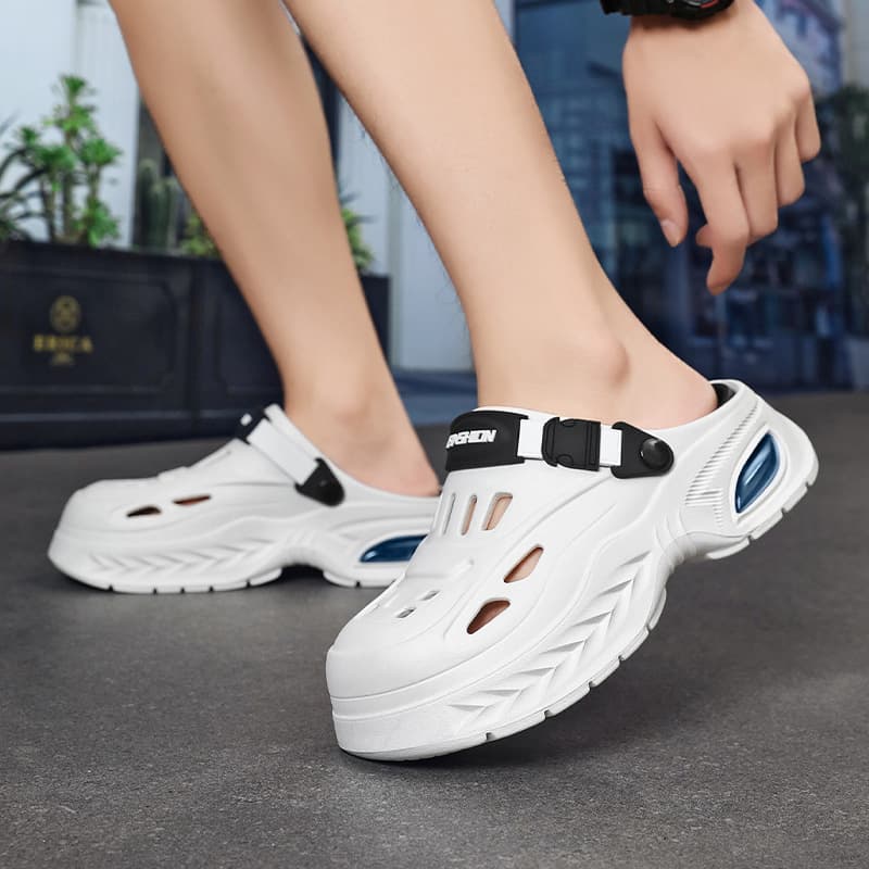 Men's Summer Closed-Toe Sandals Cushion Crocs Two-Way Non-Slip Cool Sandals Women's Beach Sandals
