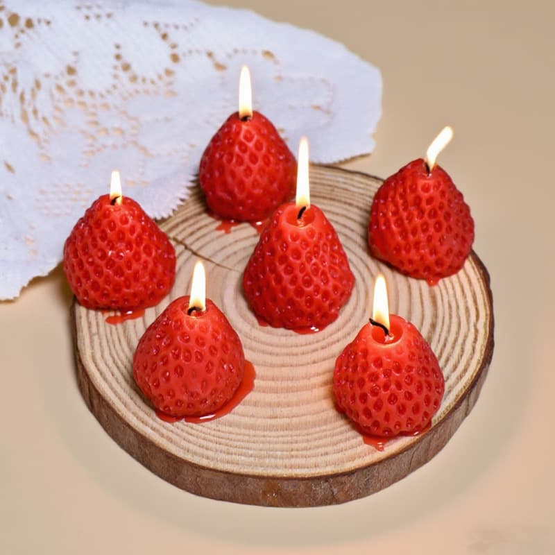 Cute Low Temperature Strawberry Aromatherapy Candle Strawberry Birthday Wedding Confession Holiday Party Decoration Atmosphere Niche Scent