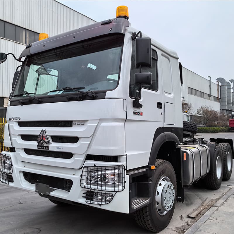 For Sale: Rear Eight-Wheel HOWO Tractor Head, Dual-Drive Freight Truck Head, 371 HP Tractor Trailer