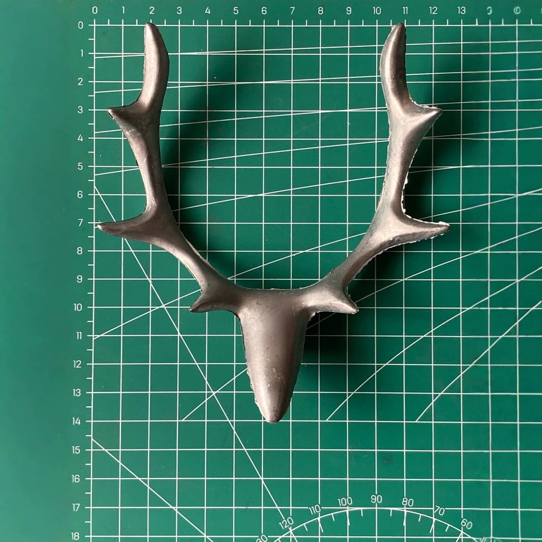 Deer Antlers and Head Crafts, Wall Clock Accessories, Home Decor Items, Decorations, Lighting Accessories, Direct Sales from the Manufacturer