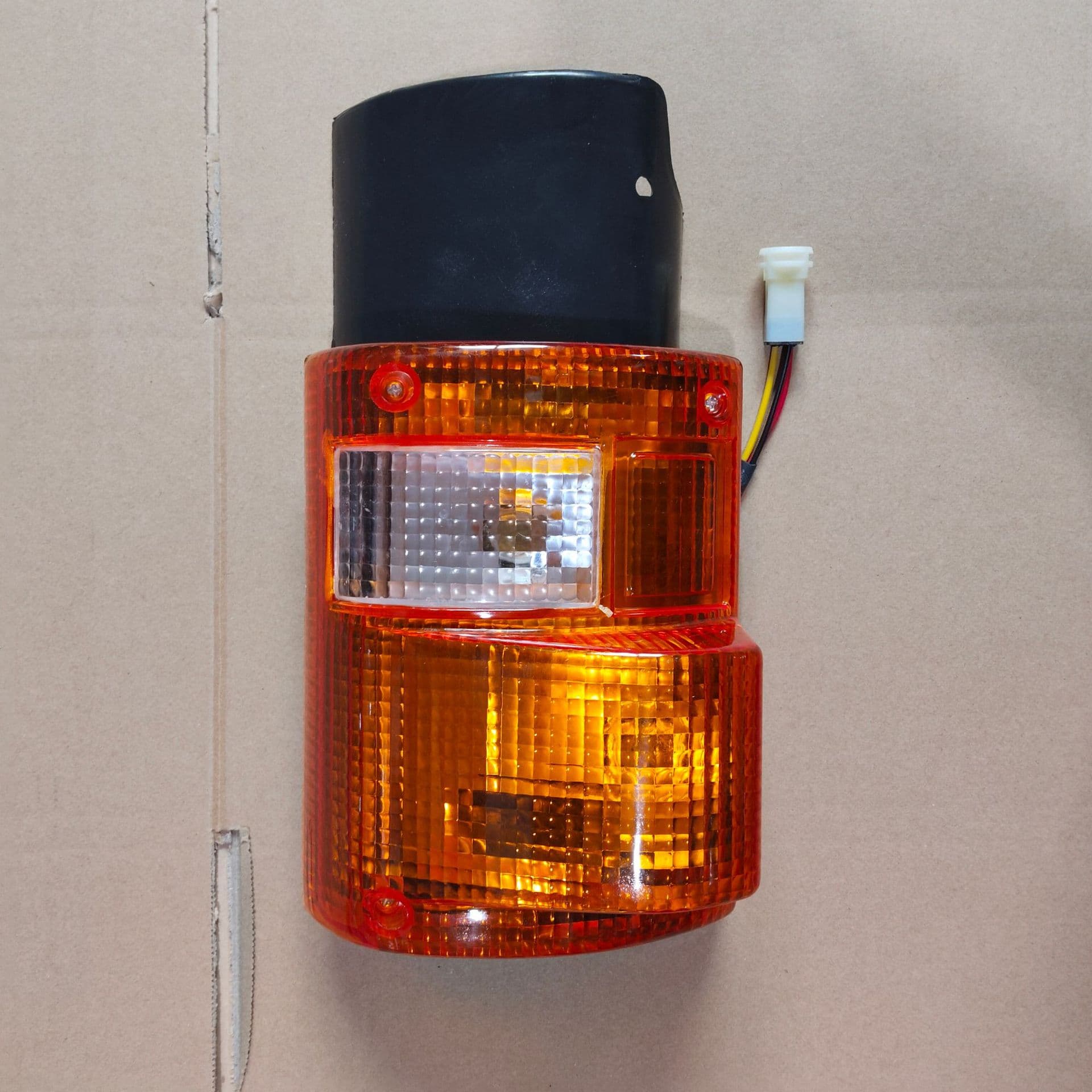 Suitable for Mitsubishi CANTER Isuzu Truck Turn Signal Corner Light, Lighting Manufacturer Supply