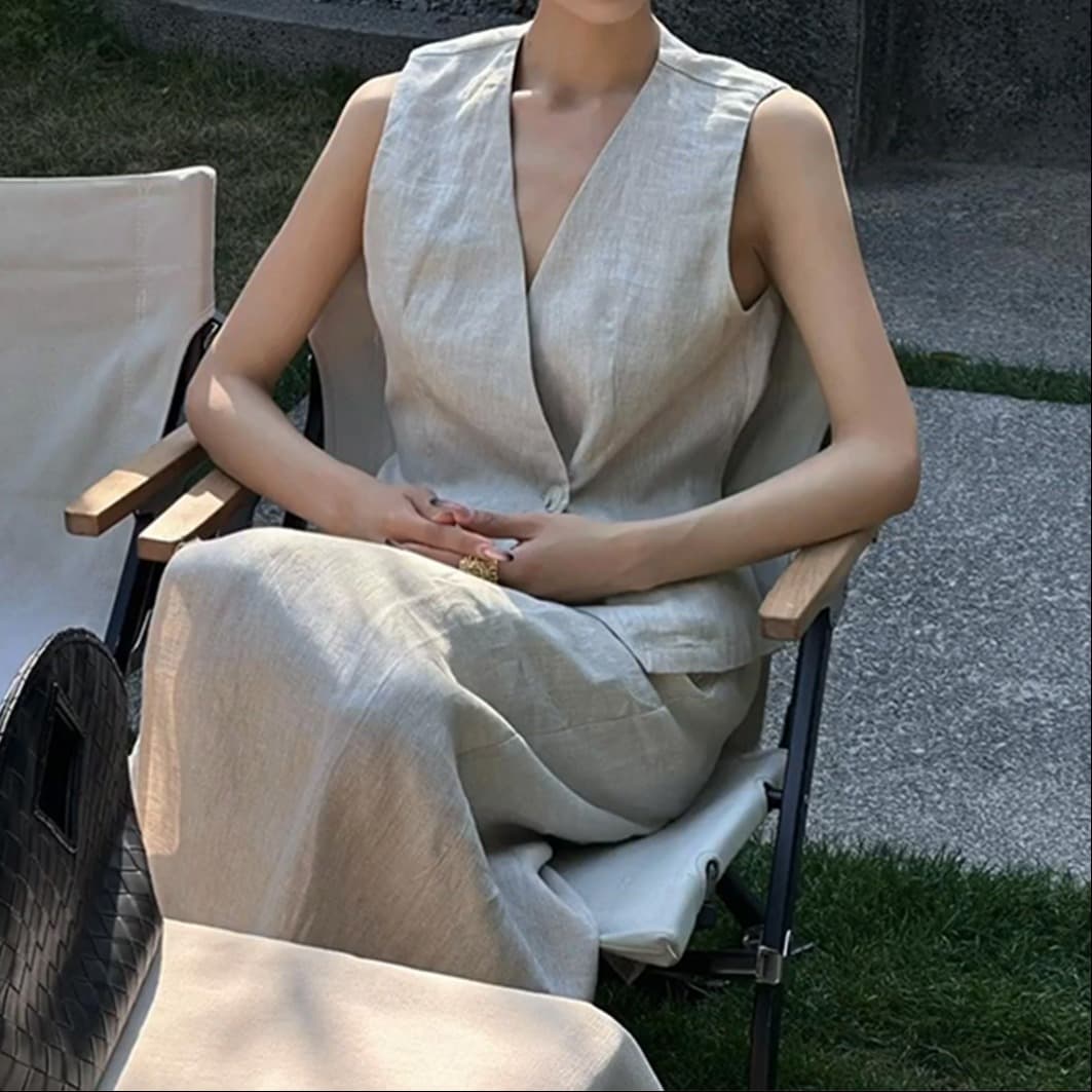 Old Money High-End Suit Women's 2026 Summer Retro Light Luxury Versatile Blazer Vest and Skirt Two-Piece Set