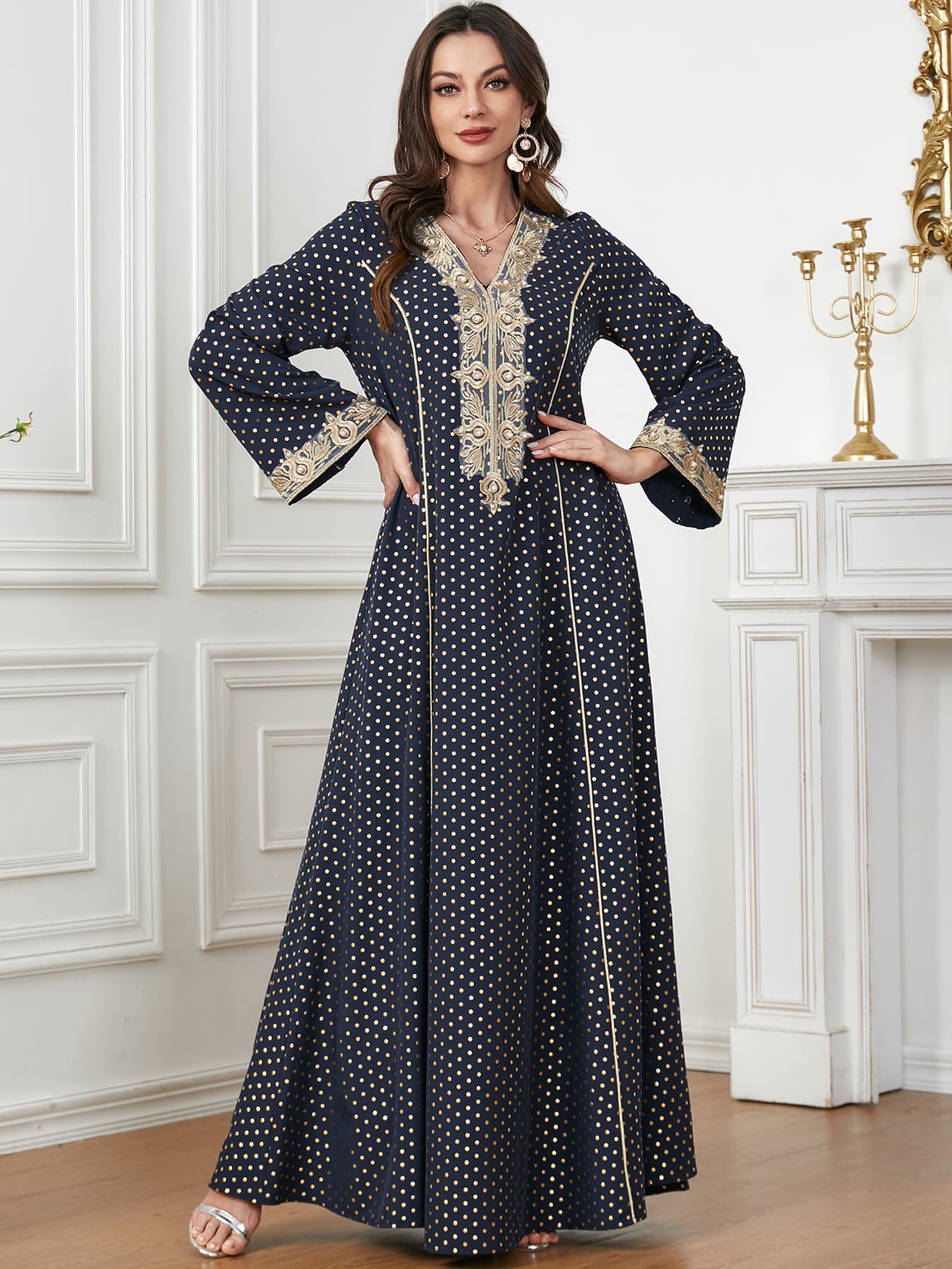 Amazon Cross-Border Hot Selling Abaya Women Dresses Gold Foil Embroidery V-Neck Dress