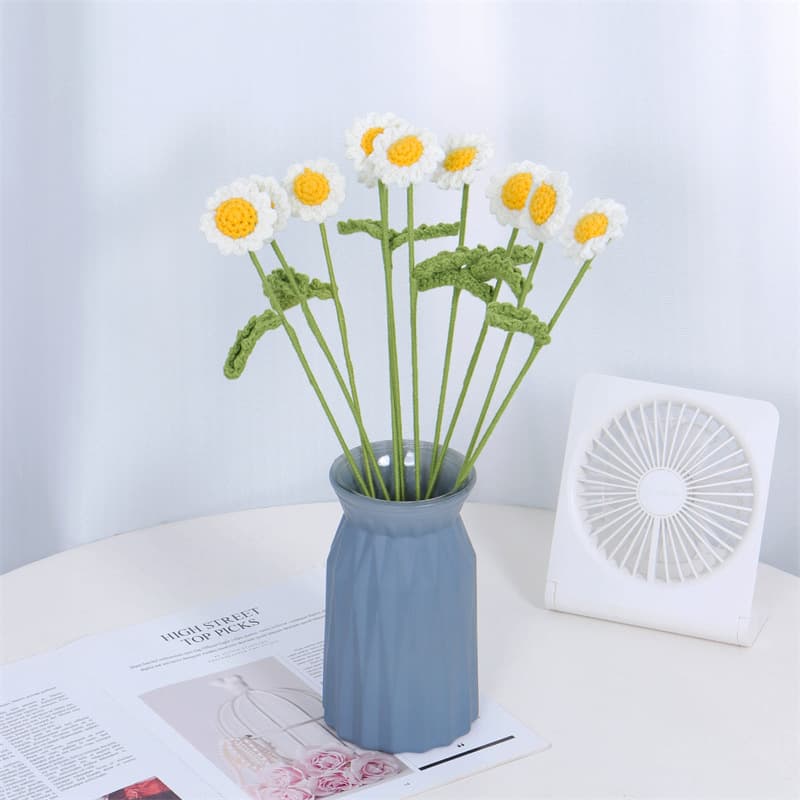 Woven Daisy Bouquet Versatile Home Desktop Decoration Flower Yarn Crochet Chamomile Artificial Flower Wholesale Dried Flowers