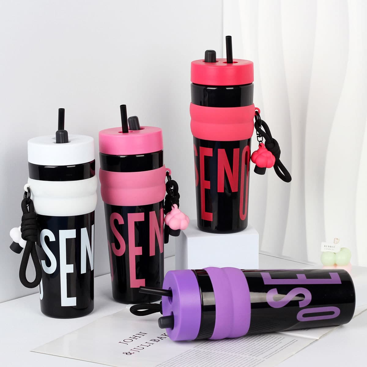New Trendy Plastic Cup Large Capacity Straw Cup for Men and Women Students Sports Cup Cute Plush Toy Pendant Car Cup