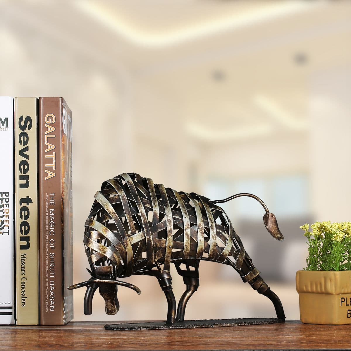 Office Culture Metal Crafts - Metal Business Card Holder Desk Organizer Paperweight Modern Simplicity Design