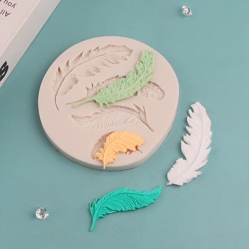 Flip Sugar Silicone Mold 4PCs Feather Cake Mold Cake Baking Tools Dry Pace Chocolate Mold