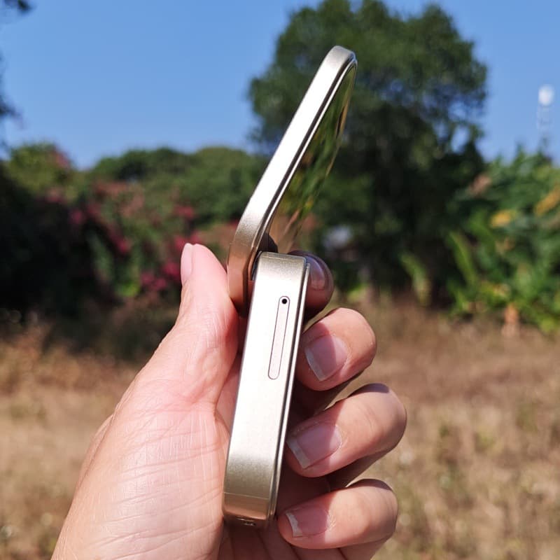 Cross-border Hot Selling Flip Phone Mini Senior Phone Dual SIM Dual Standby Loud Volume Large Font Feature Phone Wholesale