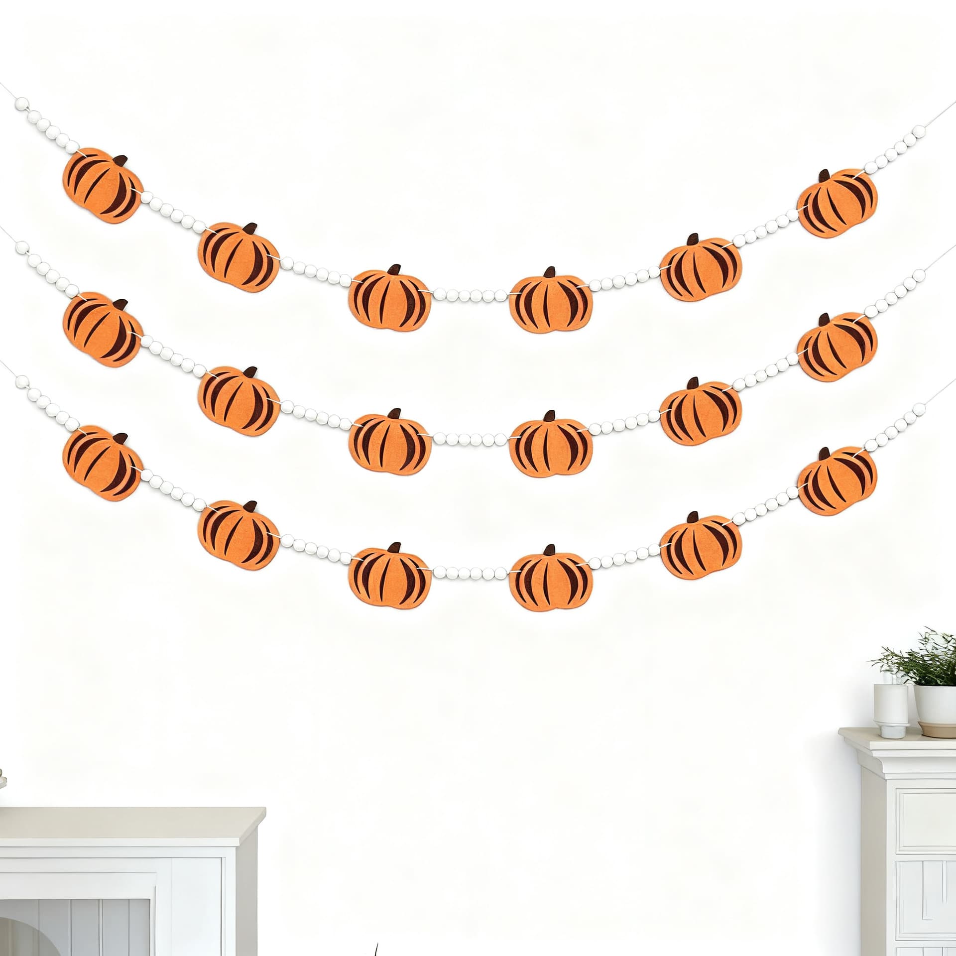 Amazon Felt Banner with Wood Beads Pumpkin Shape Hanging Decoration Harvest Festival Halloween Party Home Decoration Festive