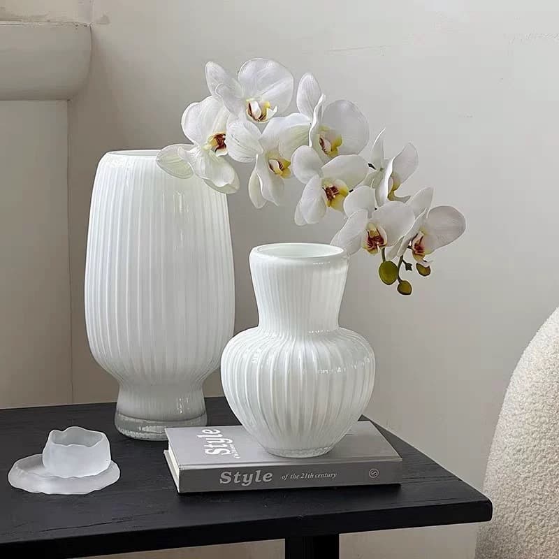Modern simple white porcelain glass vase, glass hydroponic ornaments, floral arrangements, handicrafts, table vases