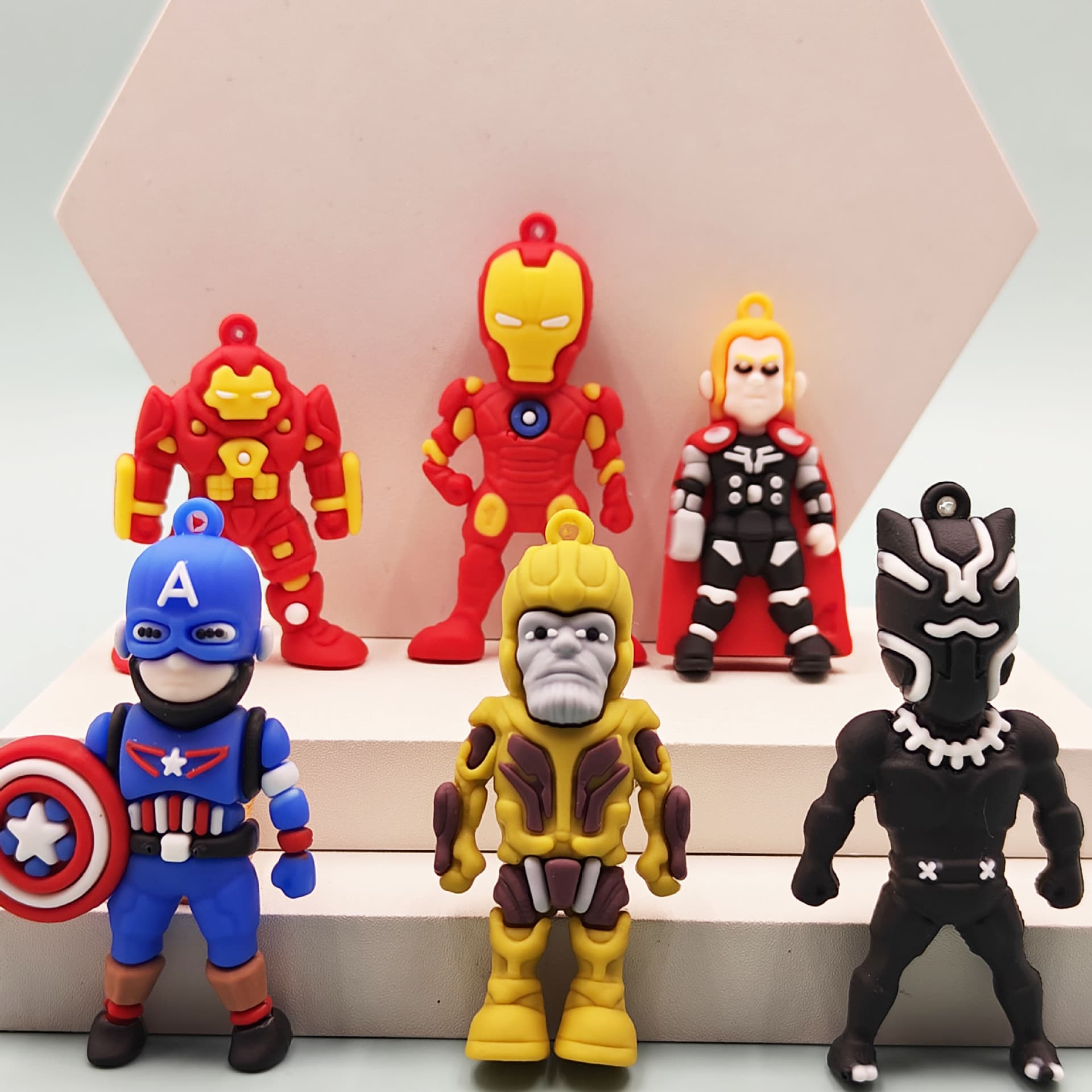 Avengers Keychain Pendant Q Version Black Panther Thor Thanos Iron Man Doll Ornament Small Gift Wholesale