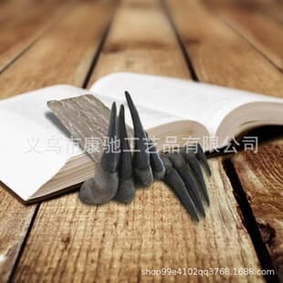 Cross-border Demon Hand Bookmark Decoration Ornament Creative Design Atmosphere Home Decor Bookmark Ornament