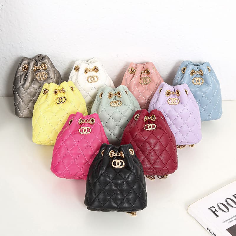 2026 Fall New Diamond Quilted Chain Crossbody Mini Bag Drawstring Bucket Bag DIY Light Luxury Round Barrel Bag Shoulder Bag