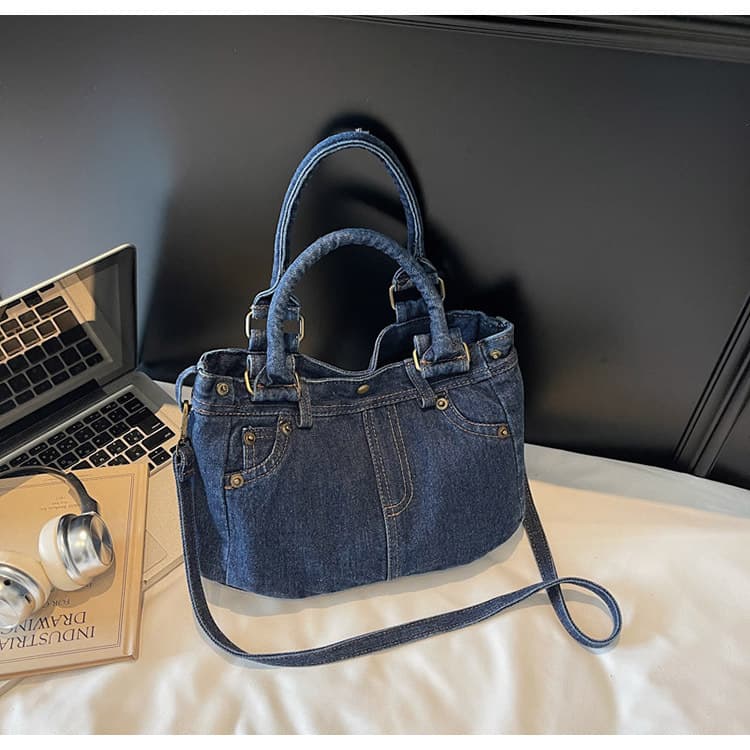Vintage Washed Distressed Denim Bag 2025 New Simple Style Handheld Underarm Shoulder Bag Versatile Baguette Bag