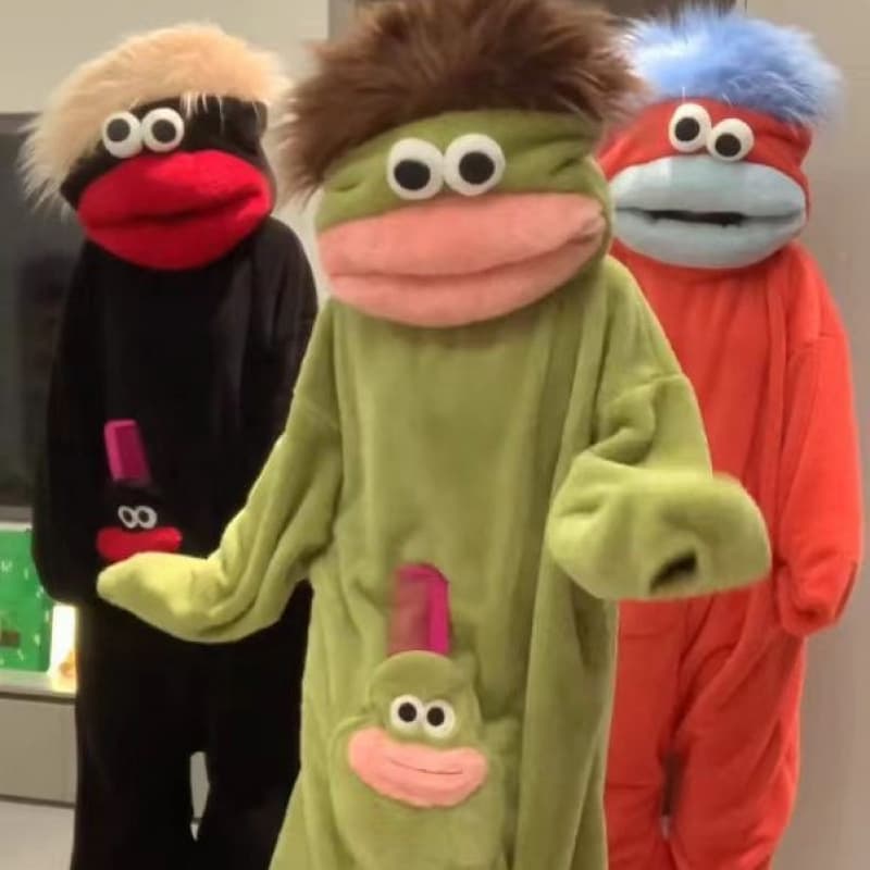 Cross-border, funny, big-headed ugly fish, hairy, big-mouthed monster pajama, thick cartoon bodysuit, free vacuum sealing, can be attached.
