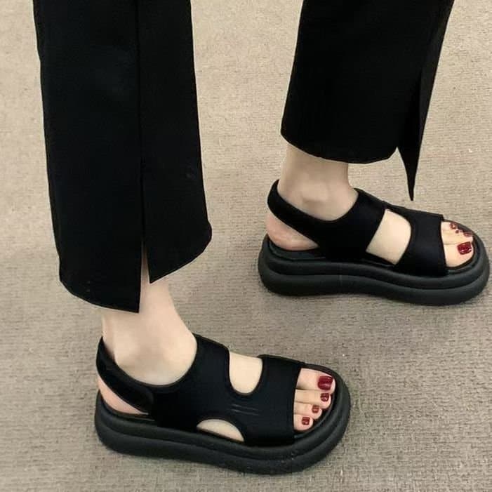 Soft Leather Thick Sole Sandals for Women 2026 New Summer Versatile Outdoor Beach Shoes Soft Non-Slip Roman Sandals