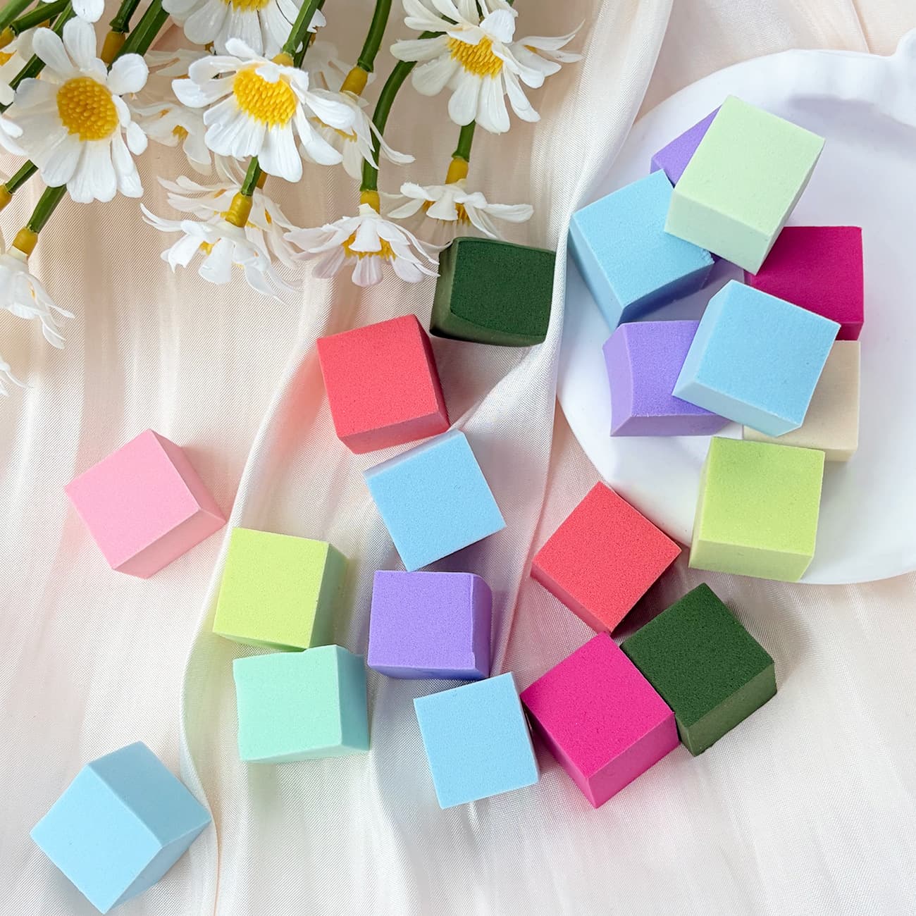 Magnetic Cube Manipulatives for Elementary Students Math Supplies Blocks Learn 3D Geometric Shapes Model Educational Toy Building Blocks