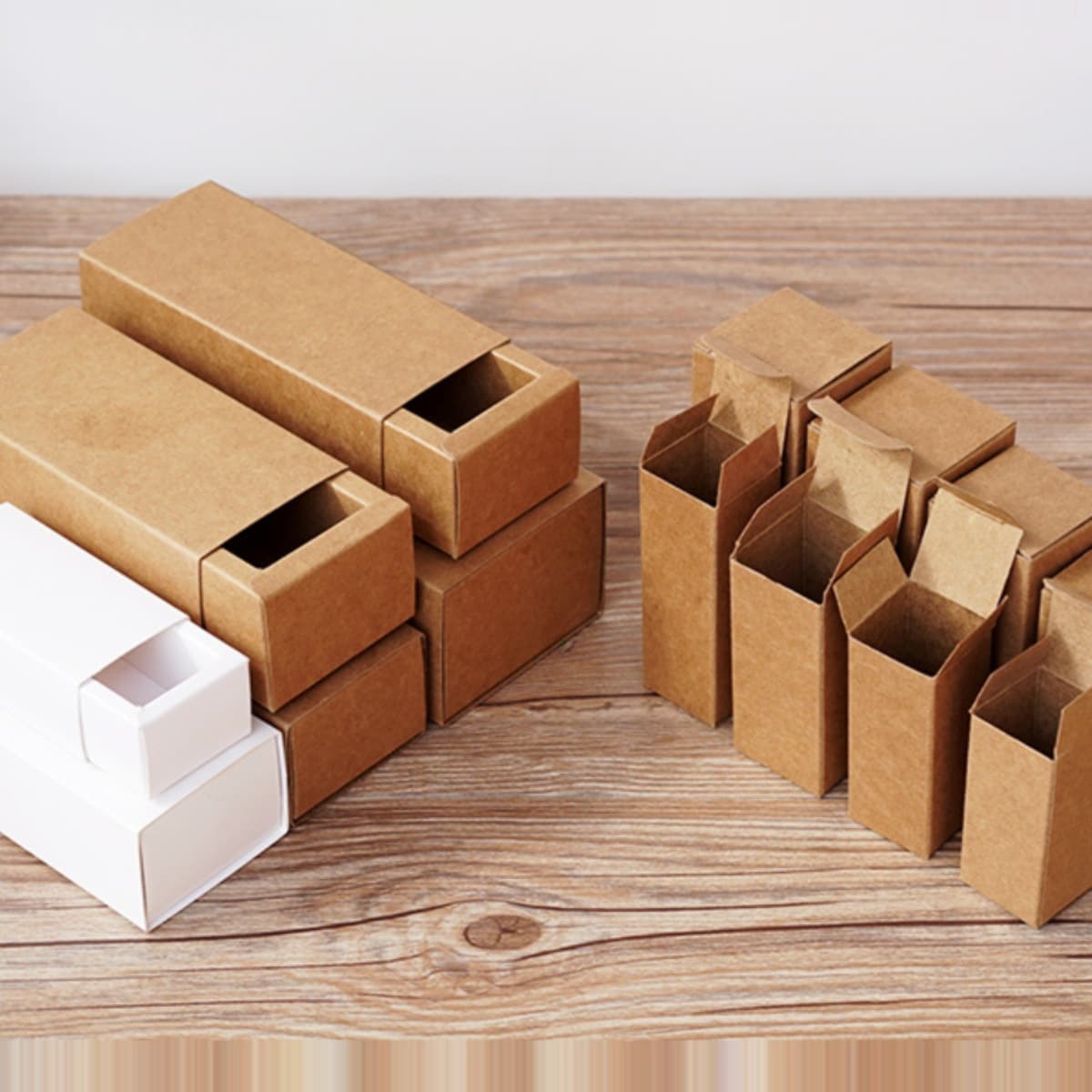 Essential oil bottle packaging box Perfume packaging box Cosmetic packaging box 10ML to 100ML kraft paper packaging box