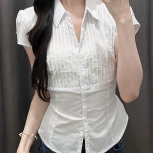 V-Neck Pleated Bow Tie Waist-Cinching Polo Shirt Blouse for Women, Summer Slimming, Waist-Cinching, Elegant Shirt, White, Revealing