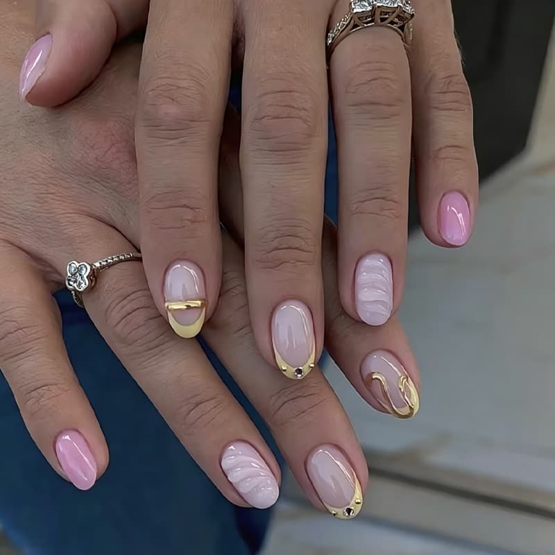 Smudge Gradient Gold Foil 3D Sculpted Short Wearable Nail Tips, Hot-Selling European and American Style Press On Nails