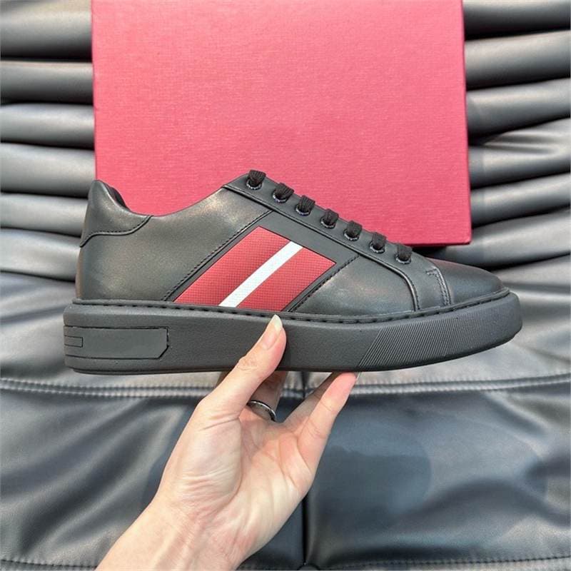 European Station Hot Selling Spring and Autumn Fashion Men's Shoes Trendy Brand Genuine Leather Casual Skate Shoes High-End Men's Sports Shoes White