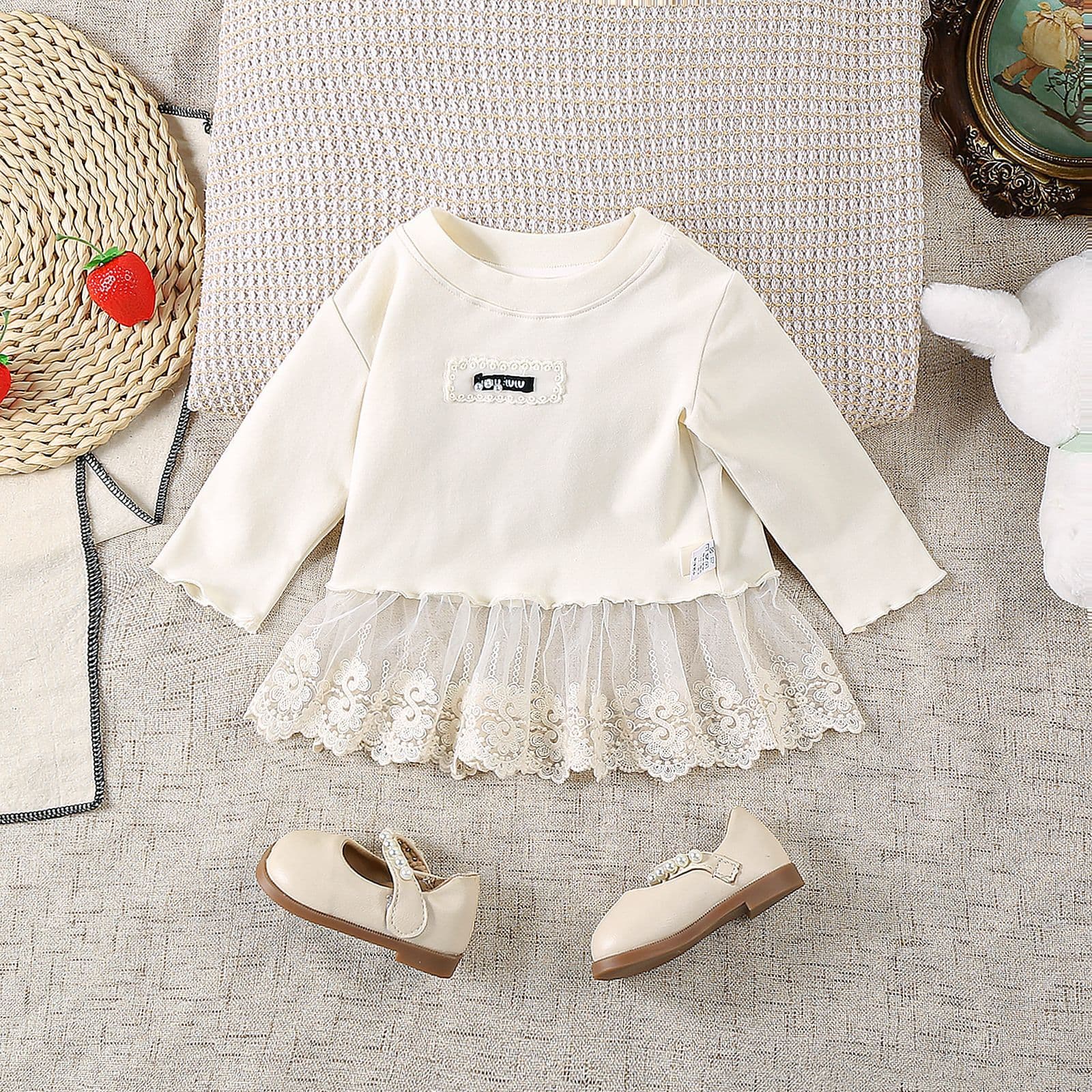 Girls Spring Infant Lace Splicing Bottoming Shirt 2025 Autumn Korean Style Versatile Western Style Long Sleeve T-Shirt