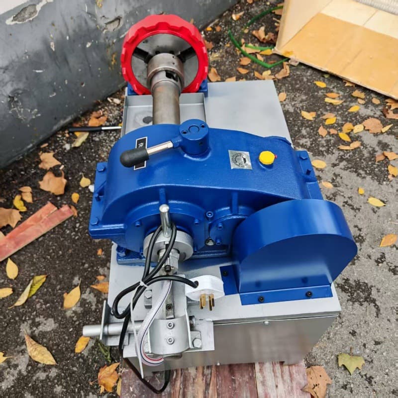 Pre-embedded bolt threading machine, round bar threading machine, M8-M33 multi-functional round steel threading machine, high-speed threading machine