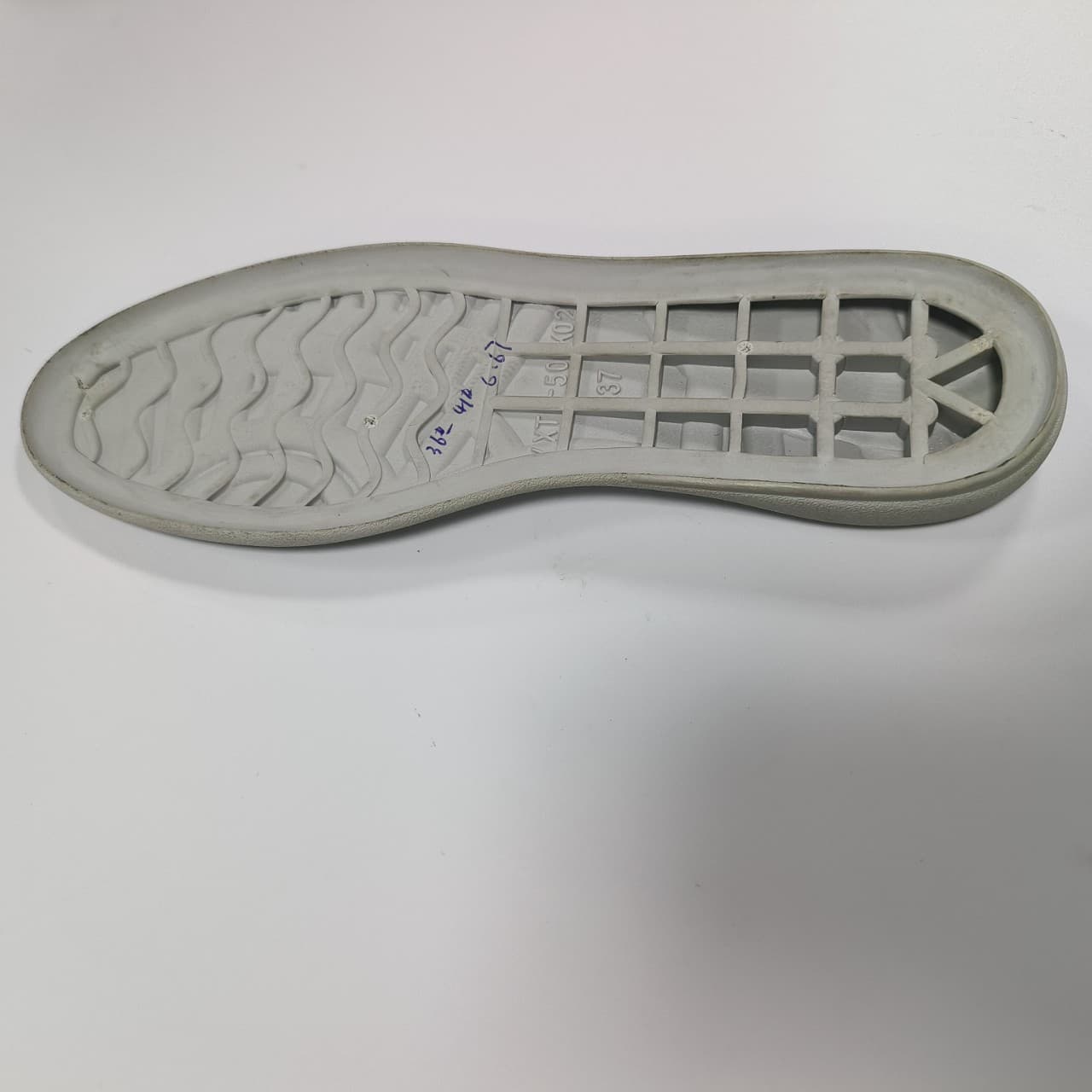 TPR Soles Anti-Slip Wear-Resistant Women's Casual Shoe Soles, High-Edge Sole Material Injection Molded Outsoles Factory Wholesale
