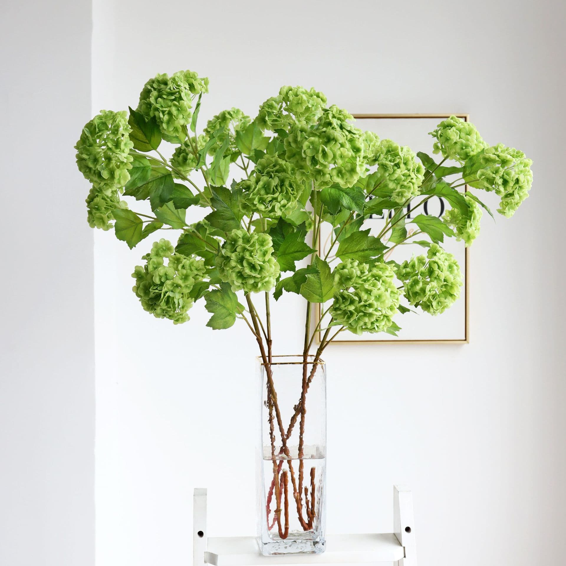 High-End Realistic Artificial Flowers Long Stem 5-Head Snowball Hydrangea Plastic Film Fake Flowers Wedding Decoration Home Decor