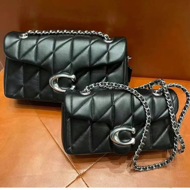 2026 New Kou Family Fashion Trend Tabby26 Wine God Bag Diamond Stripe Single Shoulder Handbag Crossbody Bag for Women