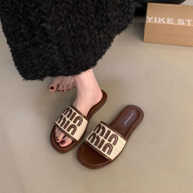 Women's Summer Slippers Non-Slip 2026 New Style Ladies Sandals Home Summer Slippers Women's Wholesale