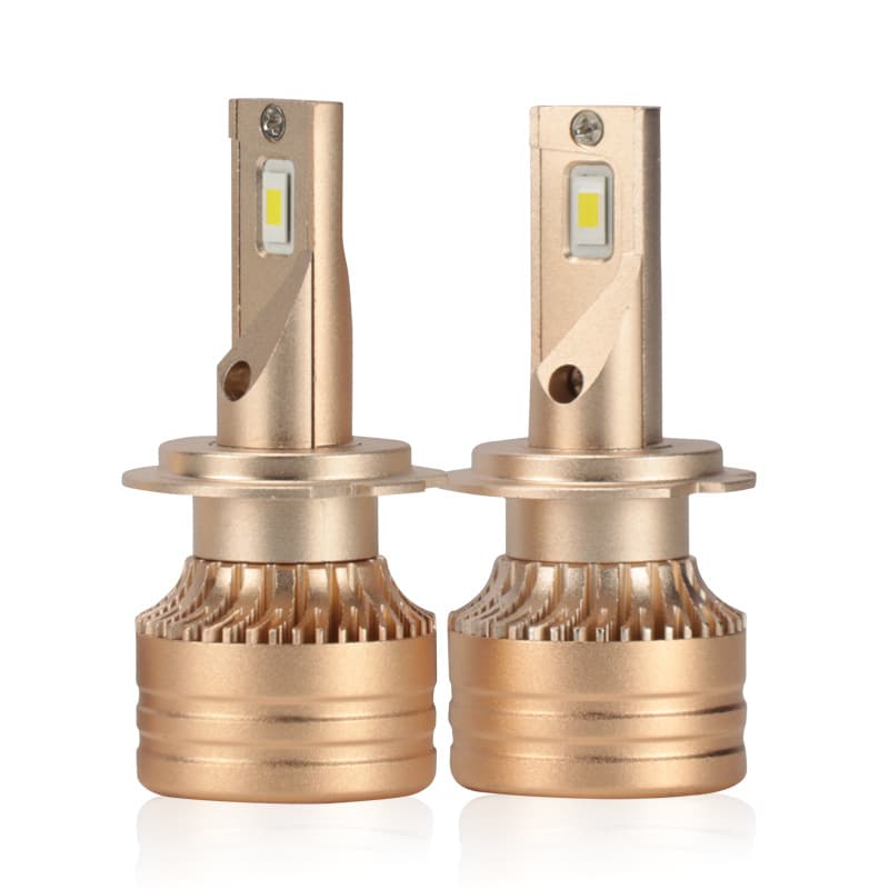 Factory Direct LED Bulb Car LED Headlight H4 H7 H11 9005 9006 Super Bright Plug and Play Installation