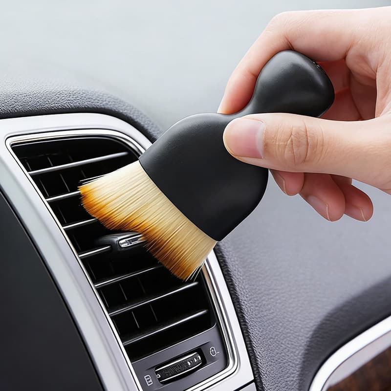 Car interior dust sweeping soft brush car washing tool car dust removal car air outlet cleaning brush keyboard brush