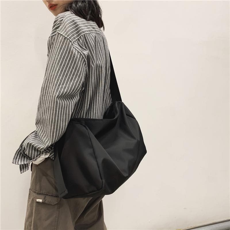 Cross-border Wholesale Sports Gym Bag Men Women Simple Large Capacity Multifunctional Short Trip Travel Bag Premium Luggage Bag