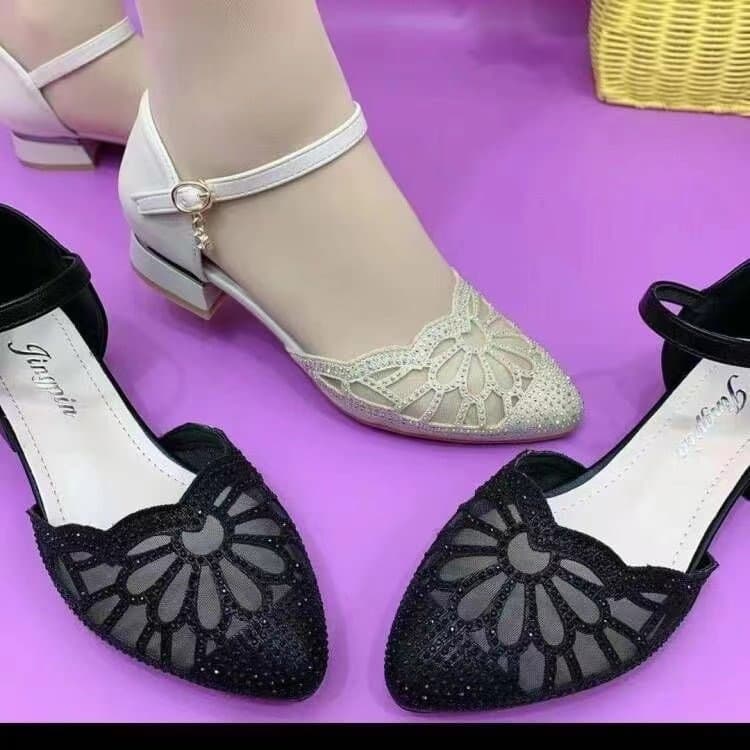 Women's Open-Toe Mesh Hollow Soft-Sole Sandals Summer Chunky Heel Pointed Toe Rhinestone One-Strap Buckle Mother Shoes