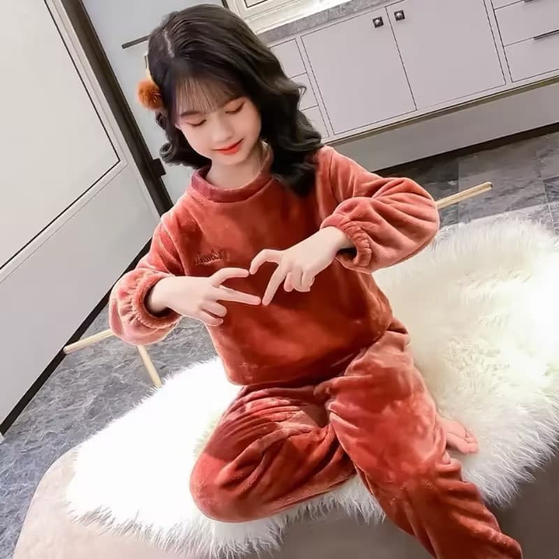 Children's winter fleece-lined round neck warm loungewear for boys and girls, trendy and cute warm pants set