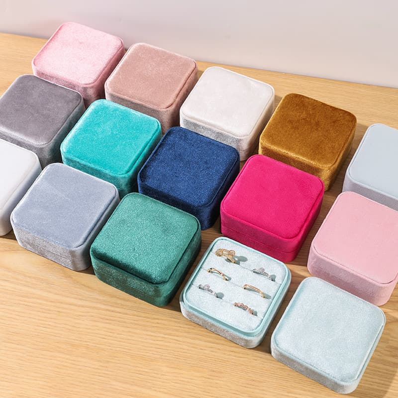 Wholesale Italian Velvet Ring Box, Large Velvet Jewelry Box, Velvet Packaging Box Factory Direct Mixed Batch