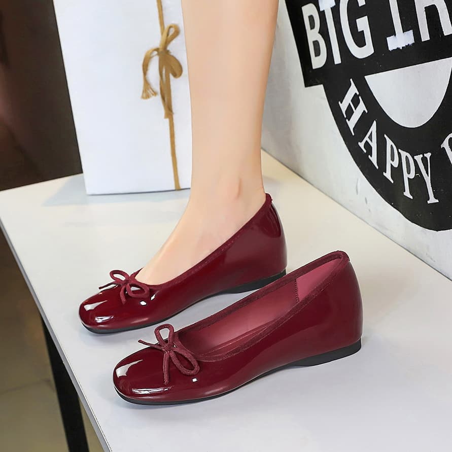 836-11 French style sweet inner heightening bow decorated round toe shallow mouth patent leather slip-on shoes for women
