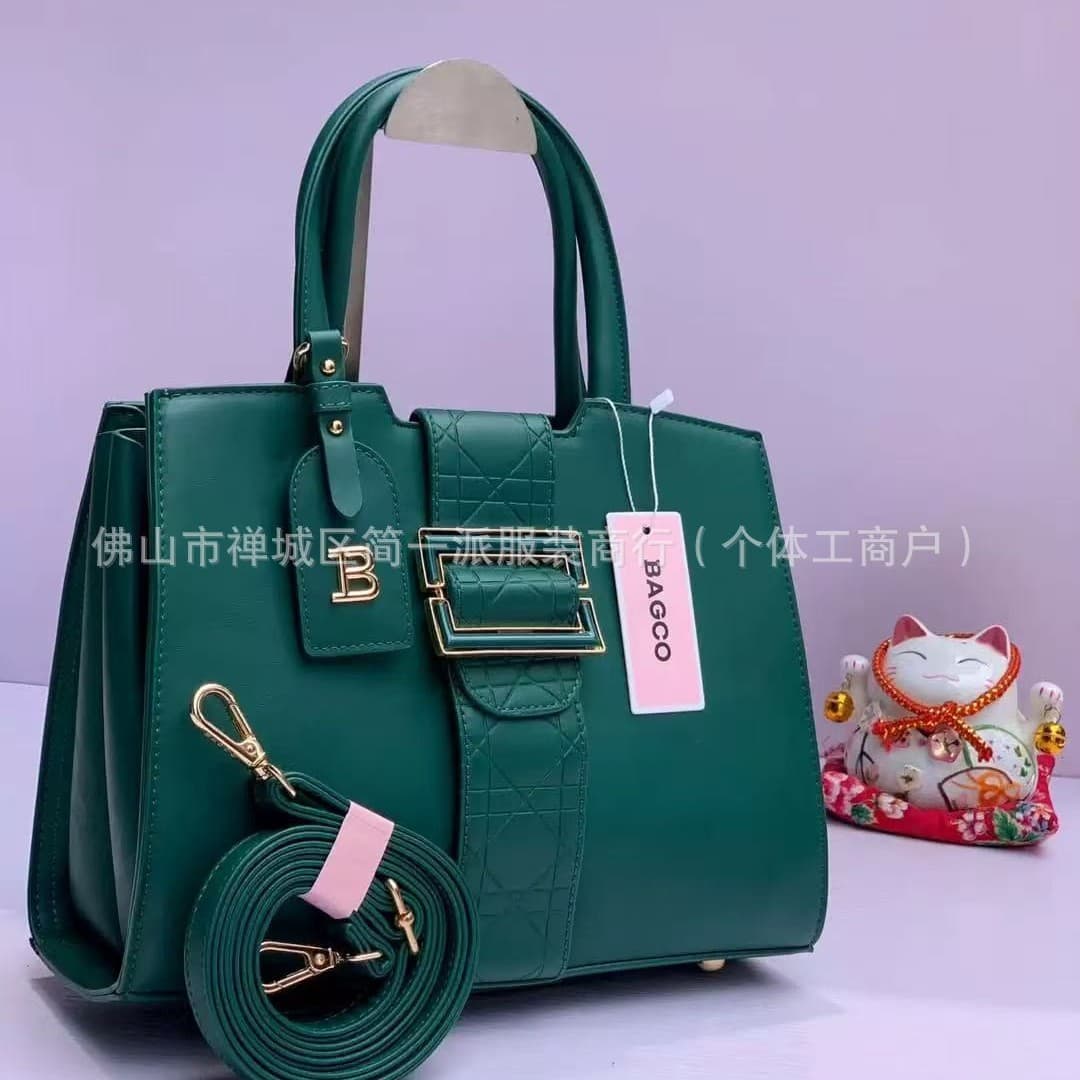 Wholesale Handbags: Trendy, Fashionable, Urban, Elegant, Stylish Women's Bags Wholesale Supply