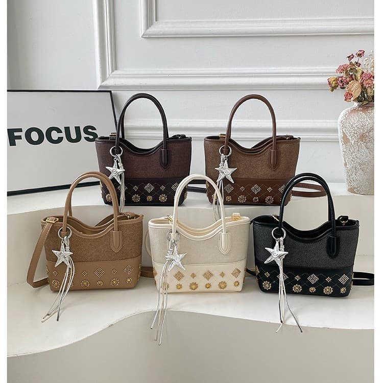 Cross-border Trade Spring Crossbody Bag New Texture 2026 Simple Women's Bag Casual Trendy Handbag Women Fashion