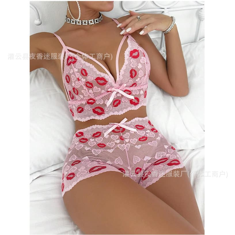 Foreign trade cross-border European and American sexy lingerie sexy lace red lip print see-through home sexy lingerie set wholesale