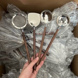 Yinuo Kitchen 304 Stainless Steel Soup Spoon with Heat-Proof Handle, Creative Japanese Mini Soup Ladle, Public Spoon