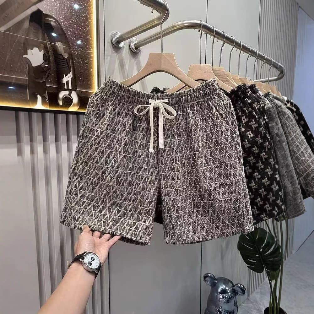 Light Luxury Trendy Brand Shorts for Men, Loose Beach Shorts, Vintage Casual Pants, Summer Sports Shorts