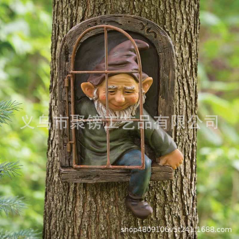 Garden Gnome Resin Crafts Decorative Outdoor Statue Small Dwarf Figurine Garden Decoration Artwork Ornaments